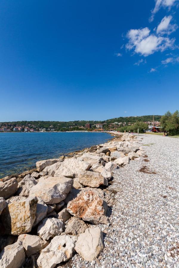 Premium Sea Side Marina Apartment By Locap Group Portorož Extérieur photo